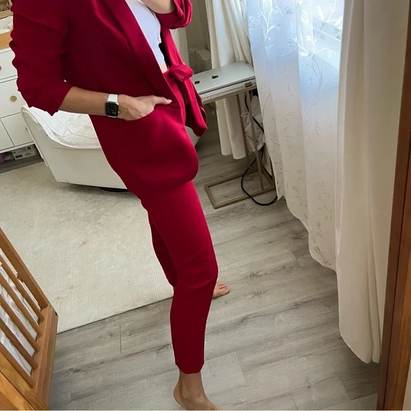 Express Paperbag Highrise Ankle Pants (4R) and Blazer (Small) Set Red - Picture 16 of 16
